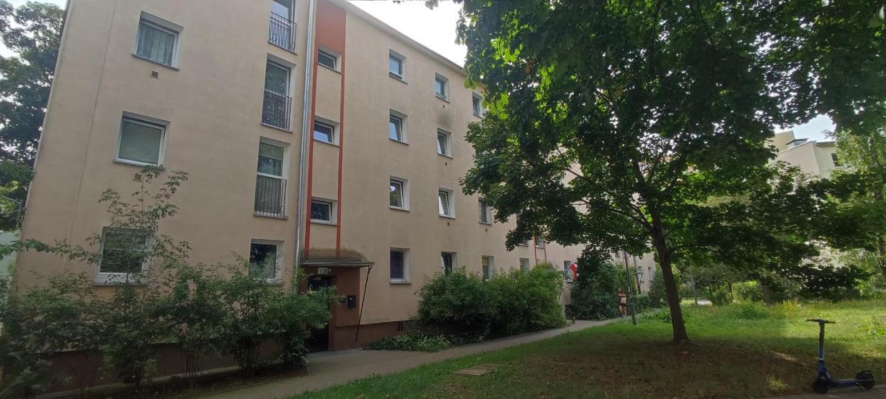 Хостел Warszawa Wola Pokoje Экстерьер фото